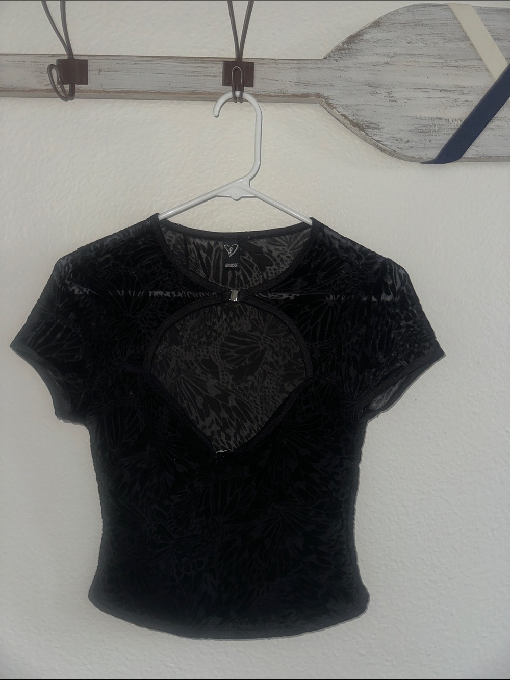 Windsor Black Short Sleeve Cutout Crop Top